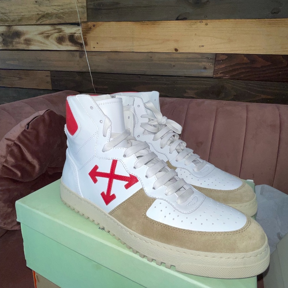 Men’s off white high top sneakers